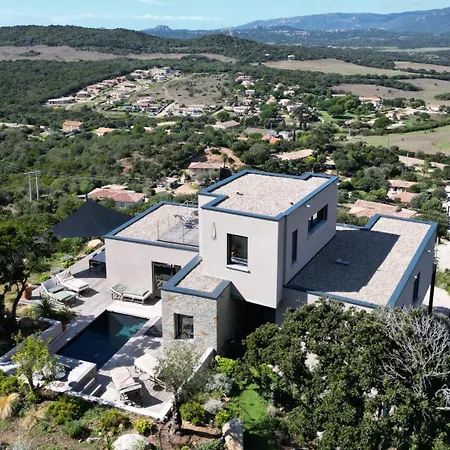Vila A Vista - Luxe, Piscine, Vue Panoramique - Classee 4 Etoiles *