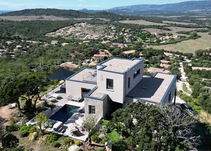 Villa A Vista - Luxe, Piscine, Vue Panoramique - Classée 4 étoiles *