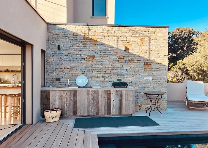 A Vista - Luxe, Piscine, Vue Panoramique - Classee 4 Etoiles Фигари