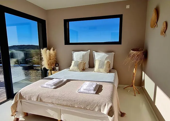 A Vista - Luxe, Piscine, Vue Panoramique - Classee 4 Etoiles Фигари